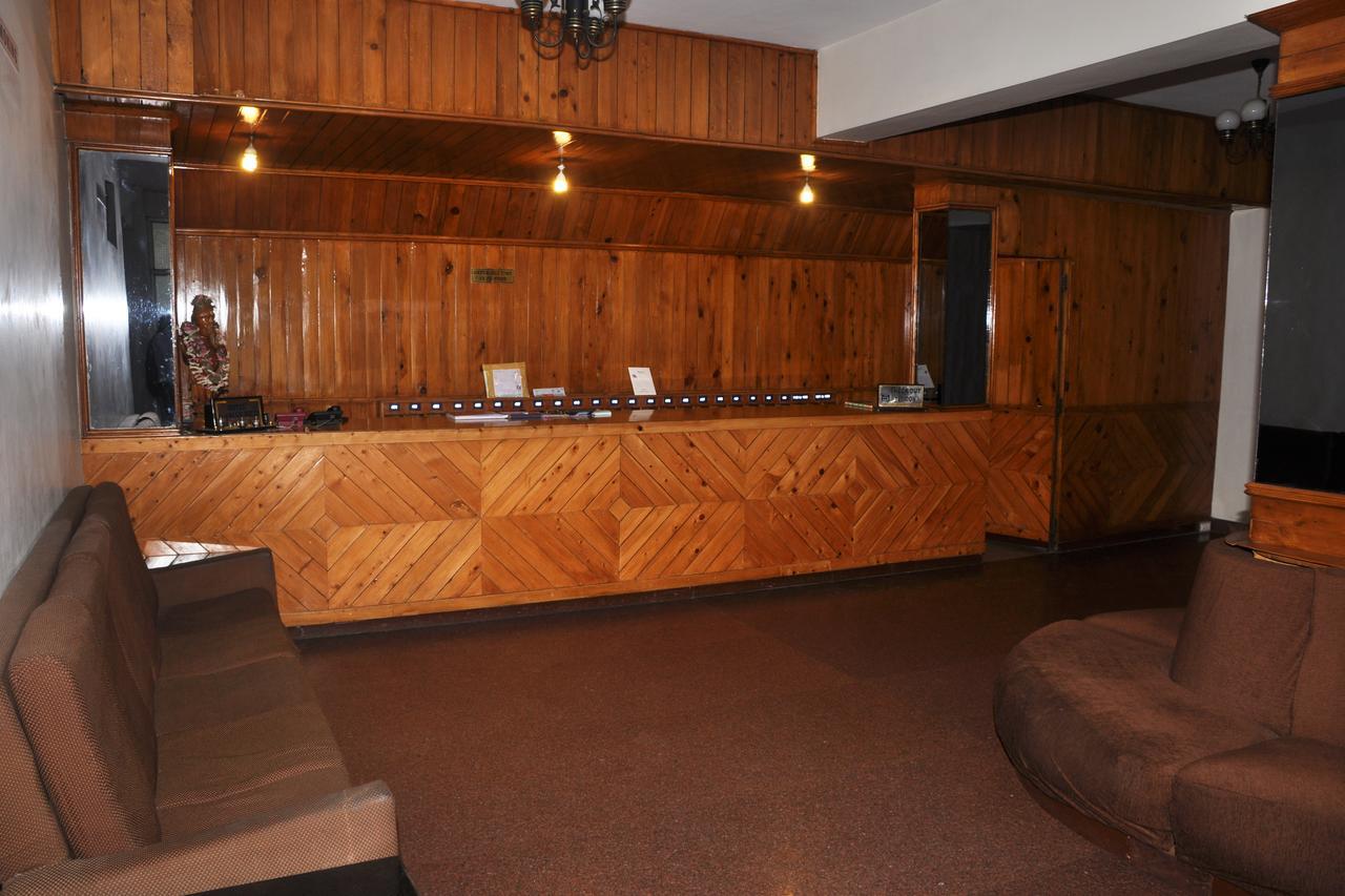 Hotel Blue Hills International Ooty Buitenkant foto