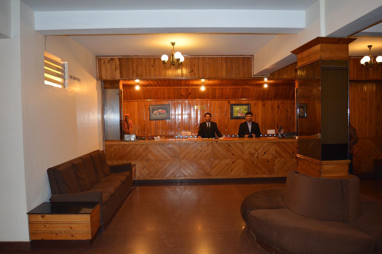 Hotel Blue Hills International Ooty Buitenkant foto