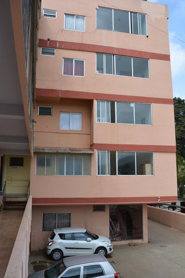 Hotel Blue Hills International Ooty Buitenkant foto