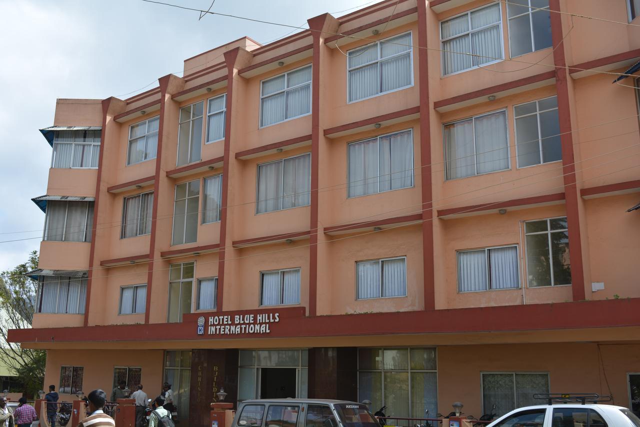 Hotel Blue Hills International Ooty Buitenkant foto